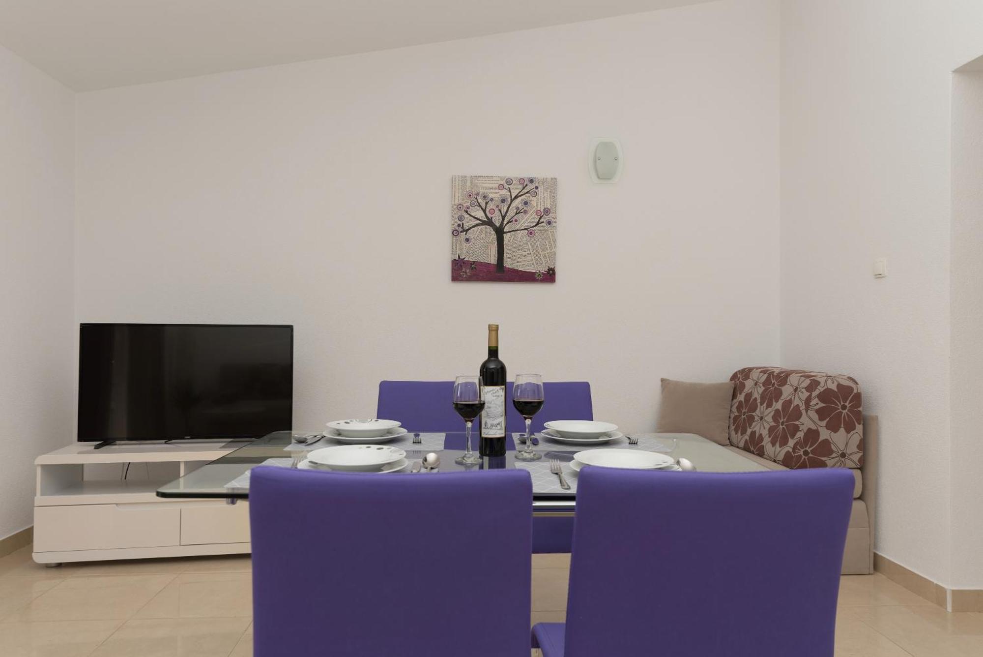 Apartments Nina M บาชกาโวดา ภายนอก รูปภาพ