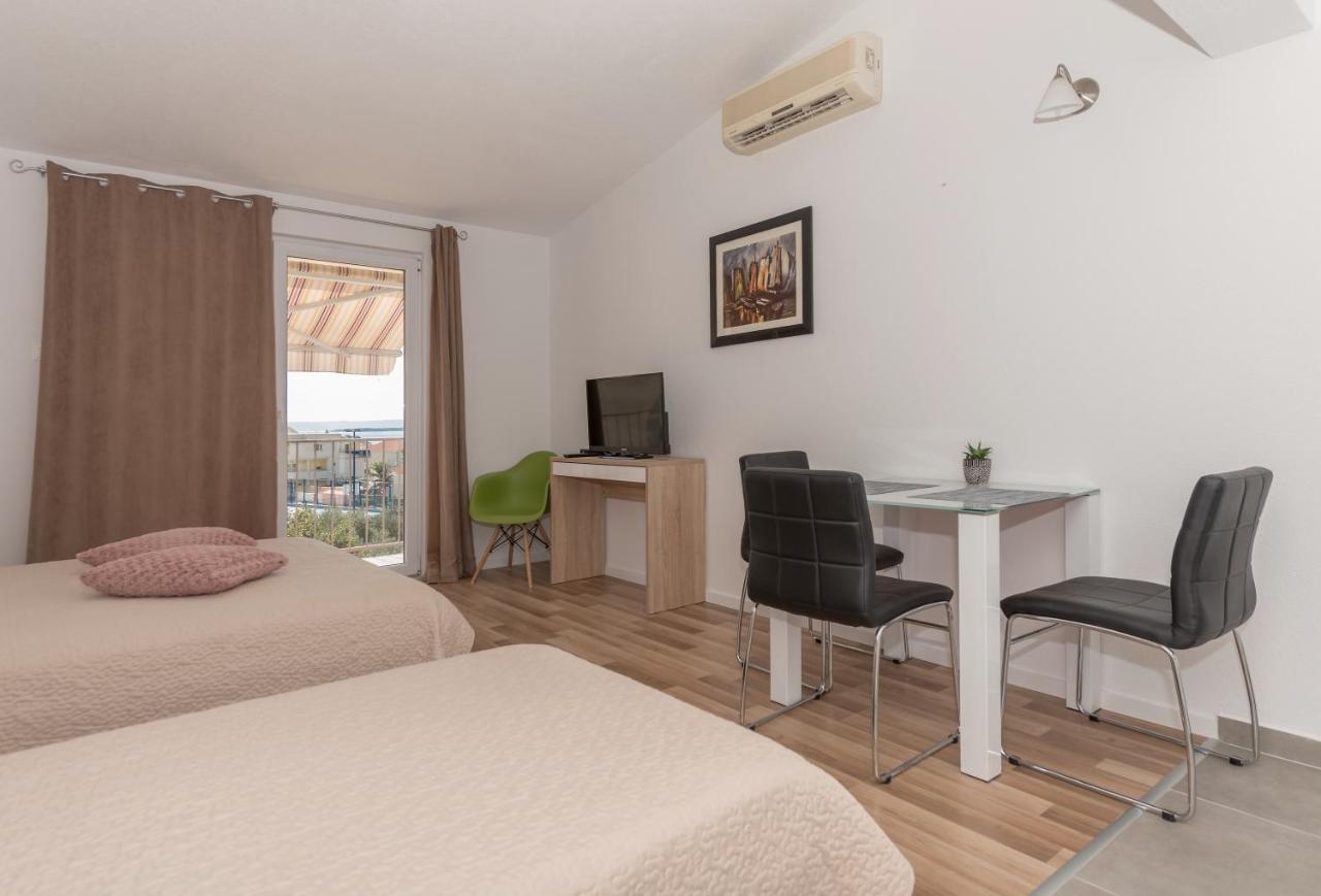 Apartments Nina M บาชกาโวดา ภายนอก รูปภาพ